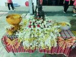 รดน้ำขอพรพระ/รดน้ำ ขอพรผู้สูงตำบลม่วงงาม...